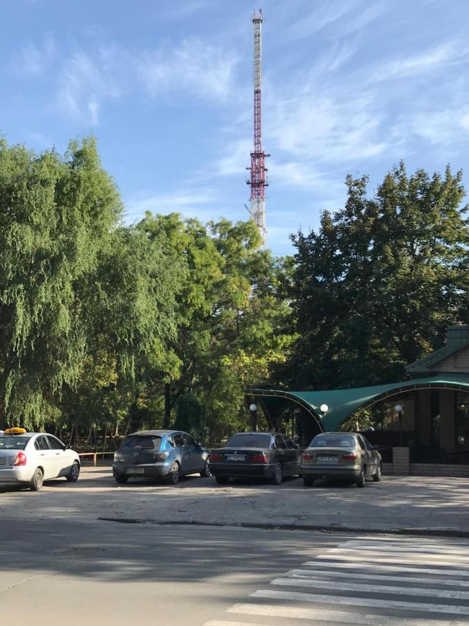 Апартаменти Квартира в центре Херсон Екстер'єр фото